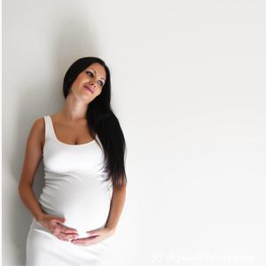 picture of chiropractic treatment of a Largo pregnant patient